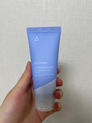 에스트라 아토베리어365 하이드로 수딩크림 — 5점을 준 리뷰어가 2022년 6월 올린 사용 사진