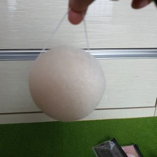 [툴앤썸] 메이크업 브러시로 바르고 호빵 스펀지로 클렌징하는 A-Z 뷰티툴 5종 — 5점을 준 리뷰어가 2021년 1월 올린 사용 사진