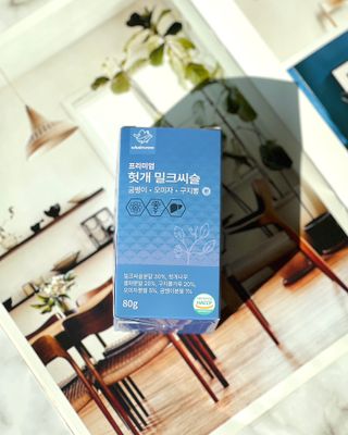 웨일섬 프리미엄 헛개 밀크씨슬 굼벵이 • 오미자 • 구지뽕 환 — 5점을 준 리뷰어가 2023년 6월 올린 사용 사진