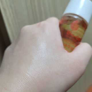 바이오오일 [바이오-오일] 스킨케어 오일 내추럴 60ml — 4.5점을 준 리뷰어가 2021년 5월 올린 사용 사진