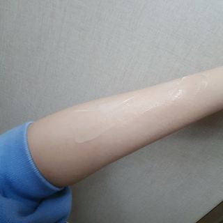 틱톡 [후르디아] 올리브영 아로마 비건 바디워시1종+바디로션1종 (그리너리) — 5점을 준 리뷰어가 2022년 11월 올린 사용 사진
