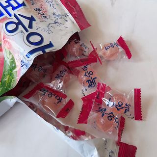 청포도캔디 복숭아캔디 — 5점을 준 리뷰어가 2022년 11월 올린 사용 사진