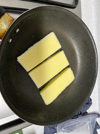 앙투어솔레 아일랜드 구워먹는 치즈 100 자연 치즈 와인안주 300g(100g x 3팩) — 5점을 준 리뷰어가 2022년 8월 올린 사용 사진