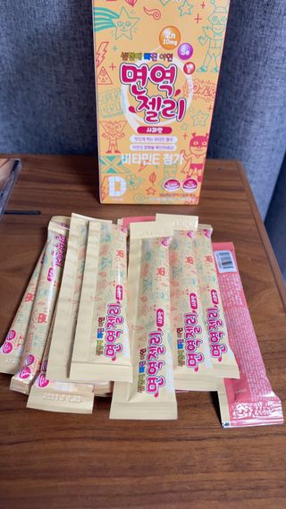 다나음 셀렌에 빠진 아연면역젤리 열대과일맛+사과맛 — 5점을 준 리뷰어가 2023년 8월 올린 사용 사진