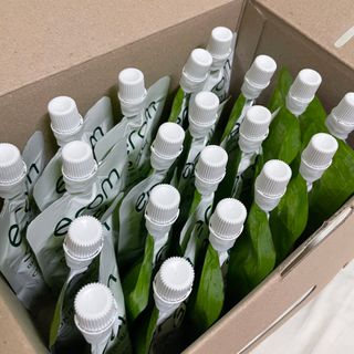 [이롬] 오크라 마시는 뷰티드링크 100mL x 20입 — 5점을 준 리뷰어가 2022년 7월 올린 사용 사진