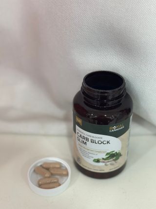 로얄 캐네디언 카보블록 슬림 — 5점을 준 리뷰어가 2023년 4월 올린 사용 사진