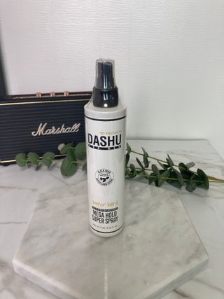다슈코리아 다슈 포 맨 프리미엄 메가 홀드 슈퍼 스프레이 250ml — 5점을 준 리뷰어가 2021년 7월 올린 사용 사진