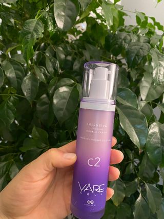 바르셀 주름개선 리프팅 영양크림 인텐시브 리포좀 더블크림-C2 50ml — 4.5점을 준 리뷰어가 2021년 11월 올린 사용 사진
