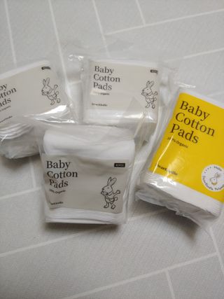 디어엘로디 프리미엄 유기농 유아 솜티슈 40매 3Pack +60매 1Pack 혼합형 — 4.5점을 준 리뷰어가 2021년 4월 올린 사용 사진