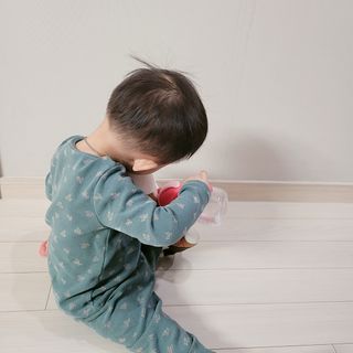 유비맘 트라이탄 코니빨대컵_컬러 랜덤 발송 — 4점을 준 리뷰어가 2021년 1월 올린 사용 사진