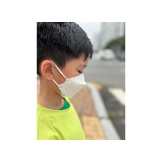 케이파이 나날마스크 [케이파이 나날] KF94 마스크 50매입 (개별포장) ,  여름에도 좋은 숨쉬기 편한 순수 국산 마스크 — 5점을 준 리뷰어가 2022년 7월 올린 사용 사진