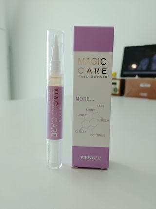 뷰젤 매직케어 네일솔루션 손발톱 보습 영양제 펜슬타입 5ml — 4.5점을 준 리뷰어가 2022년 3월 올린 사용 사진
