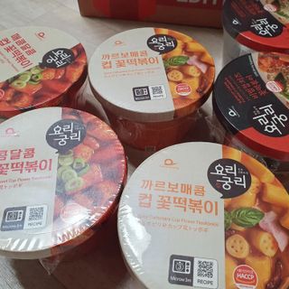 나우  [요리궁리] B타입 ( 매콤, 치즈, 매콤까르보 ) 꽃떡볶이 6개입 세트 — 5점을 준 리뷰어가 2025년 3월 올린 사용 사진