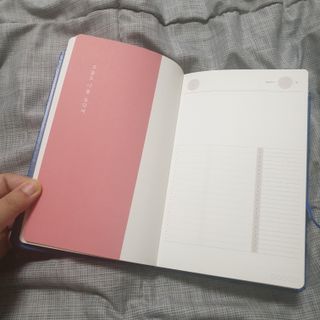 응원과 위로가 필요한 당신에게  리훈 하고싶은말 스터디 플래너 — 5점을 준 리뷰어가 2021년 3월 올린 사용 사진