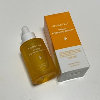 체르엠 스템앤셀 비타민 브라이트닝 에센스 30ml 1개 — 5점을 준 리뷰어가 2021년 10월 올린 사용 사진
