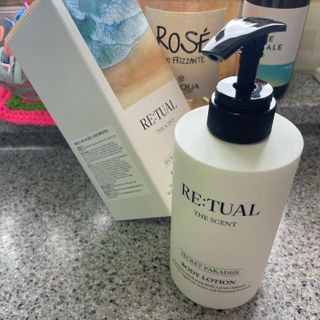레츄얼 더 센트 바디로션 시크릿 파라다이스(500ml) — 5점을 준 리뷰어가 2022년 6월 올린 사용 사진