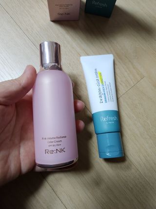 리엔케이 핑크 볼륨 래디언스 컬러크림 에디션 — 5점을 준 리뷰어가 2022년 11월 올린 사용 사진