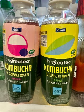 더그레잇티 콤부차 [매일유업] 더그레잇티 44kcal 콤부차 300ml *12개입 (오리지널 6개+베리리치 6개) — 4.5점을 준 리뷰어가 2023년 7월 올린 사용 사진