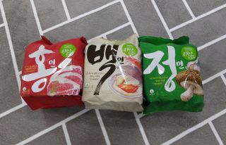 [풀무원] 자연은맛있다 정면, 백면, 홍면  세트 — 5점을 준 리뷰어가 2021년 4월 올린 사용 사진