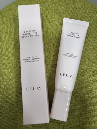 프리마인 선크림만 바꿨을 뿐인데 매일 물 2L챙겨먹고 기초케어 완벽하게 한 물빛피부 완성,셀라브UV프로텍터 — 5점을 준 리뷰어가 2023년 7월 올린 사용 사진