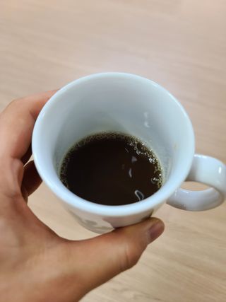 서울약사신협_프리미엄 6년근 홍삼진액_70mlx30포 — 4.5점을 준 리뷰어가 2021년 3월 올린 사용 사진