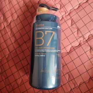 [포레스트스토리] 탈모증상완화 샴푸 1,000ml — 5점을 준 리뷰어가 2022년 8월 올린 사용 사진