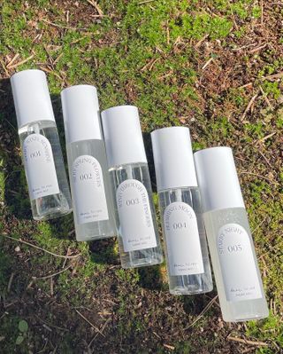 디어포레스트 [5개세트] 숲속의 하루 패브릭미스트 (섬유향수/ 룸스프레이) 50ml 5개 — 3점을 준 리뷰어가 2022년 9월 올린 사용 사진