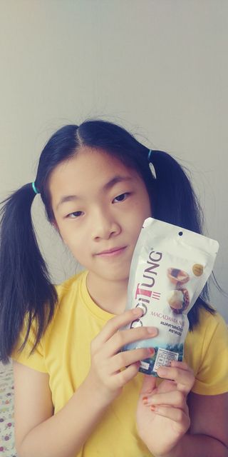 도이퉁 마카다미아 넛 90g  로얄 마카넛 오리지널 쏠트 허니 — 5점을 준 리뷰어가 2021년 9월 올린 사용 사진