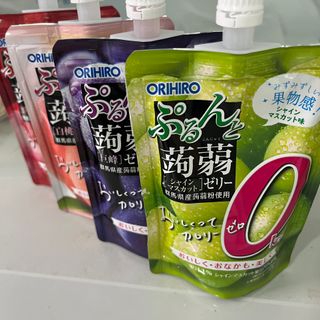 ORIHIRO 오리히로 곤약젤리 제로칼로리 130g 4종 4팩(맛별로 1팩씩) — 5점을 준 리뷰어가 2023년 3월 올린 사용 사진