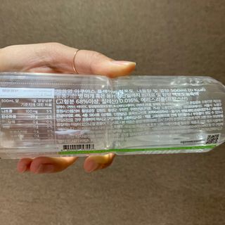 아쿠아스 플레이버워터 ★[아쿠아스] 제로칼로리 플레이버워터 복숭아/청포도 1BOX 20개입 — 5점을 준 리뷰어가 2021년 4월 올린 사용 사진