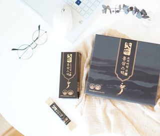 헬스업_천명진프리미엄홍삼스틱_10ml x 30포 — 5점을 준 리뷰어가 2021년 1월 올린 사용 사진