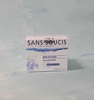 산수시 아쿠아 베네핏 24h 수부지 물광 속건조 수분크림 50ml — 4점을 준 리뷰어가 2021년 8월 올린 사용 사진