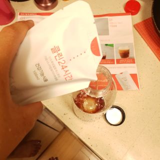 클린24시간 1BOX(5포) + 전용보틀(500ml) — 4점을 준 리뷰어가 2022년 8월 올린 사용 사진