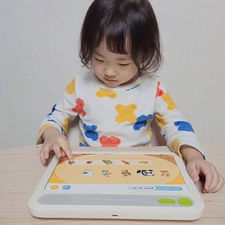 크레타탭 차세대 사고력 유아수학 학습기 페이퍼 태블릿 — 5점을 준 리뷰어가 2023년 12월 올린 사용 사진