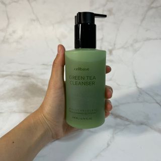 프리마인 메이크업과 들뜨는 각질까지 한방에 깐달걀로! 순하기까지한 셀베이스 그린티클렌저(200ml) — 5점을 준 리뷰어가 2023년 5월 올린 사용 사진