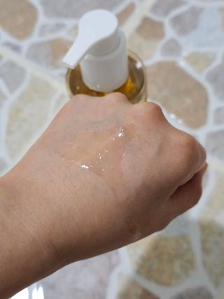 스킨1004 [SKIN1004] 마다가스카르 센텔라 라이트 클렌징 오일 200ml — 4점을 준 리뷰어가 2024년 7월 올린 사용 사진