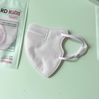 애니가드키즈 라이트 소형 5컬러 각 10매입 [크리미베이지, 코튼핑크, 블루레이크, 페일로즈, 민트그린] — 5점을 준 리뷰어가 2022년 6월 올린 사용 사진