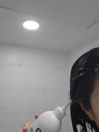 모두발라 탈모집중케어 앰플 트리트먼트 — 4점을 준 리뷰어가 2022년 3월 올린 사용 사진