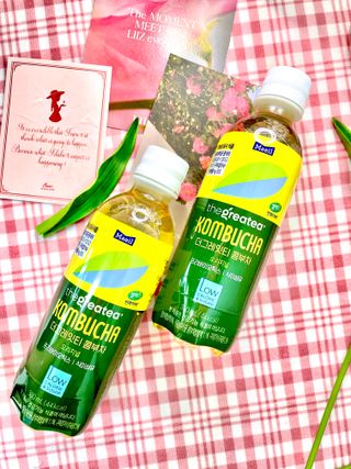 더그레잇티 콤부차 [매일유업] 더그레잇티 44kcal 콤부차 300ml *12개입 (오리지널 6개+베리리치 6개) — 5점을 준 리뷰어가 2023년 7월 올린 사용 사진