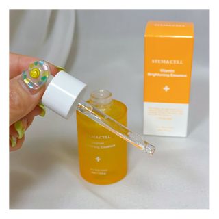 체르엠 스템앤셀 비타민 브라이트닝 에센스 30ml 1개 — 4.5점을 준 리뷰어가 2021년 9월 올린 사용 사진