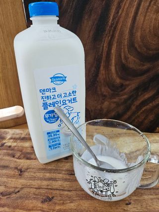 프리_[덴마크] 진하고 더 고소한 플레인 요거트 1.8L — 5점을 준 리뷰어가 2025년 5월 올린 사용 사진