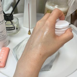 바이오오일 [바이오-오일] 드라이 스킨 젤 100ml — 5점을 준 리뷰어가 2021년 12월 올린 사용 사진