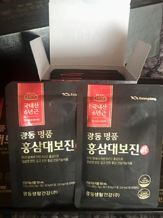 광동생활건강 광동 명품 홍삼대보진 50mL x 30포 — 5점을 준 리뷰어가 2023년 4월 올린 사용 사진