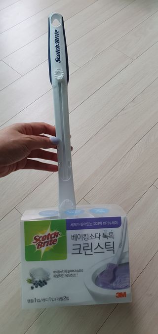 3M 스카치브라이트 크린스틱 베이킹소다 핸들 + 리필 2입 + 캐디 — 5점을 준 리뷰어가 2023년 5월 올린 사용 사진