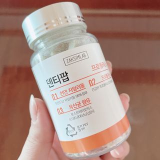 작심연구소 구취제거+충치예방+치아화이트닝 마법의 캔디 덴티팝3종(맛 랜덤 발송) — 3.5점을 준 리뷰어가 2022년 5월 올린 사용 사진