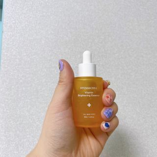 체르엠 스템앤셀 비타민 브라이트닝 에센스 30ml 1개 — 5점을 준 리뷰어가 2022년 3월 올린 사용 사진