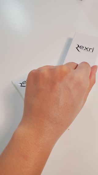 렉스리 데일리 톤업 크림 Rexri Daily Tone Up Cream — 5점을 준 리뷰어가 2022년 10월 올린 사용 사진