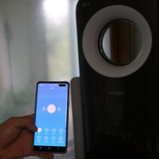 아카라 집 밖에서도 집 안을 돌봐주는 스마트 리모컨 — 5점을 준 리뷰어가 2022년 6월 올린 사용 사진