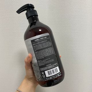 프로방스 프렌치 라벤더 샴푸 1,000ml — 5점을 준 리뷰어가 2021년 5월 올린 사용 사진