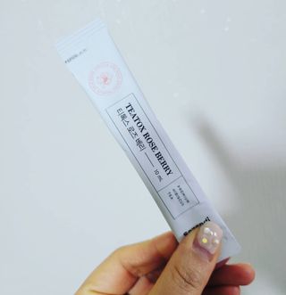 세렌디뷰티_이너뷰티 티톡스 로즈 베리 — 5점을 준 리뷰어가 2021년 5월 올린 사용 사진